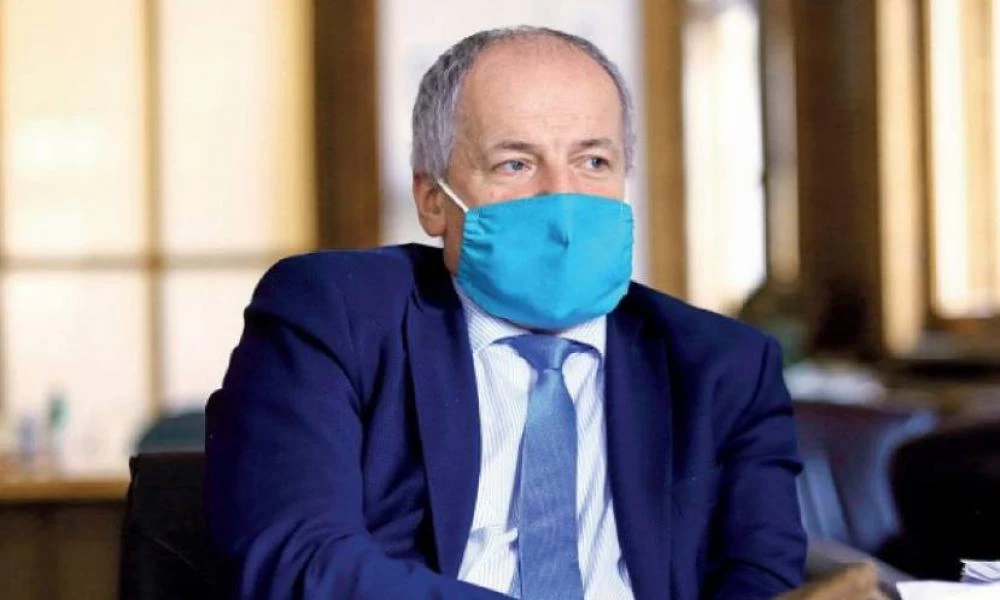 Χαμός στην Τσεχία: Ο υπουργός Υγείας παραβίασε τα μέτρα